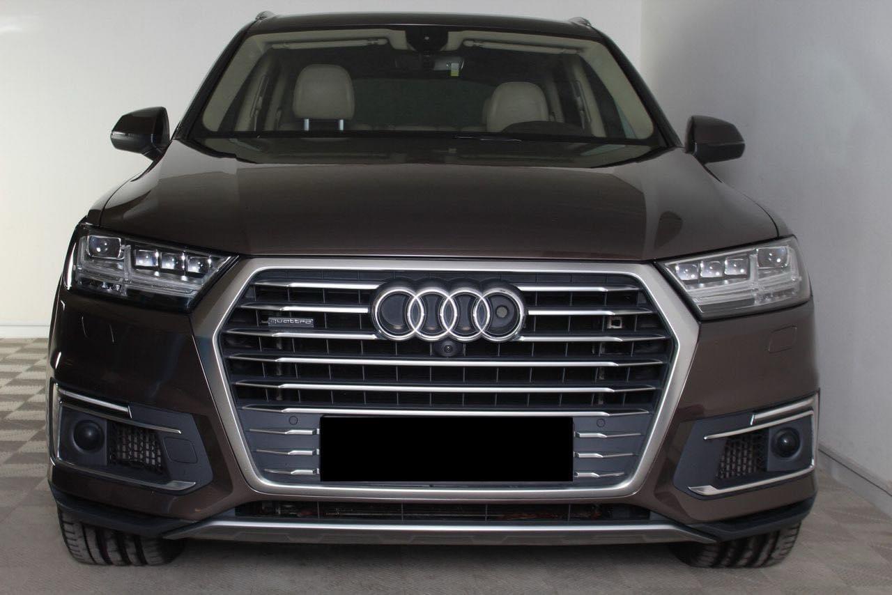 Audi Q7 e-tron 3.0