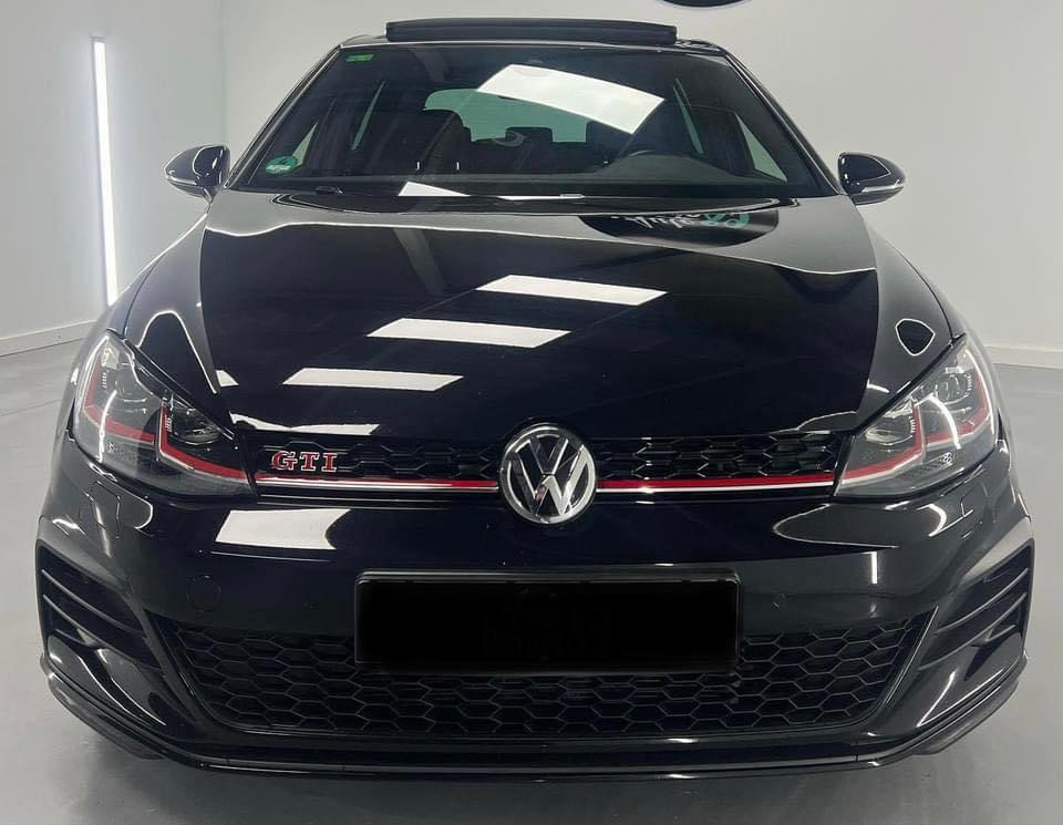 VOLKSWAGEN GOLF GTI 7.5