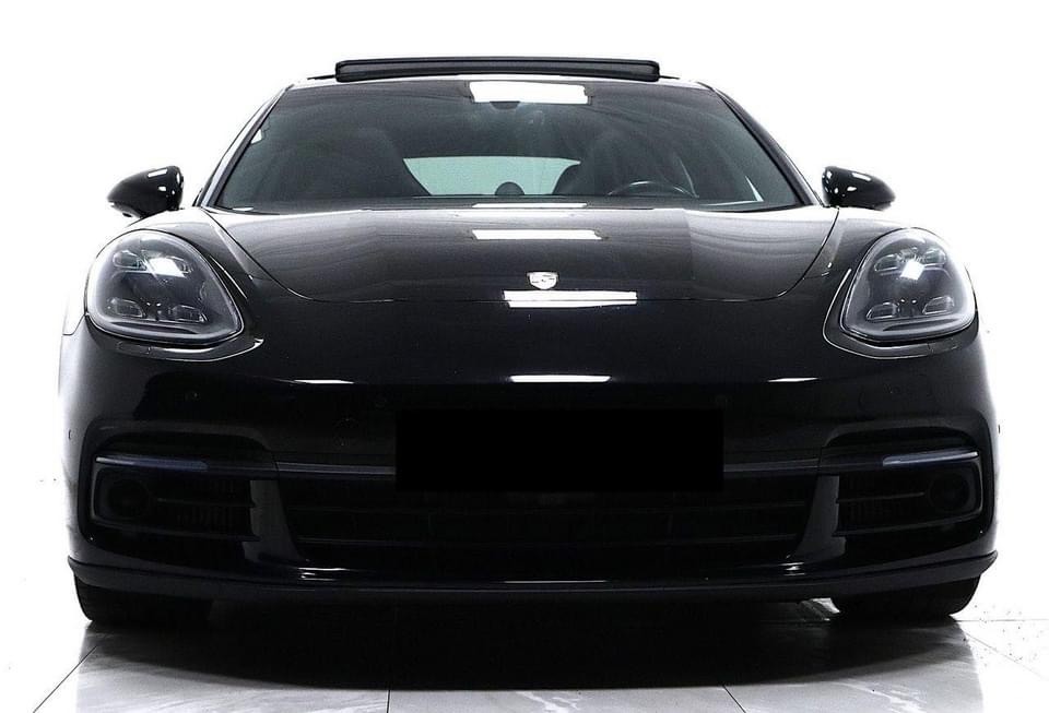 Porsche Panamera 4E-